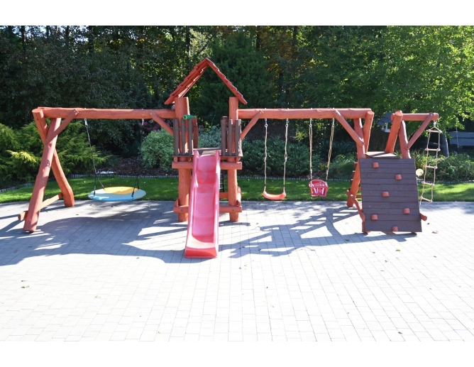 Massivholz Spielturm LEON...