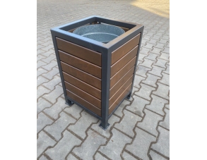 Mülleimer aus Metall mit...