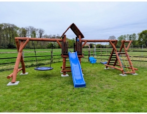 Massivholz Spielturm KURT...