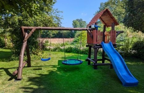 Warum ein Spielturm im Garten sinnvoll ist